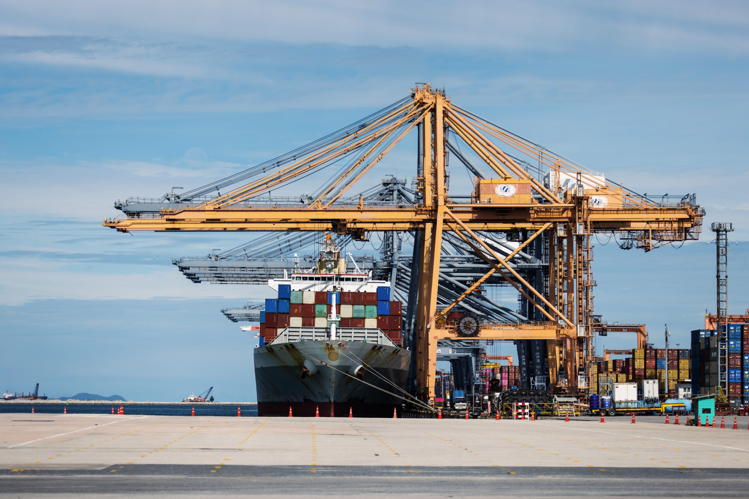 Securing High-Tech Manufacturing Equipment: Shock, Tilt, and Global Transit